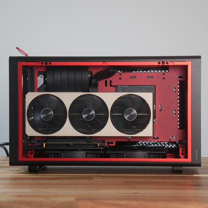 Metallique Chrome | RTX 5090 + Ryzen 7 9800X3D | Ready-to-Go Gaming PC | PC36