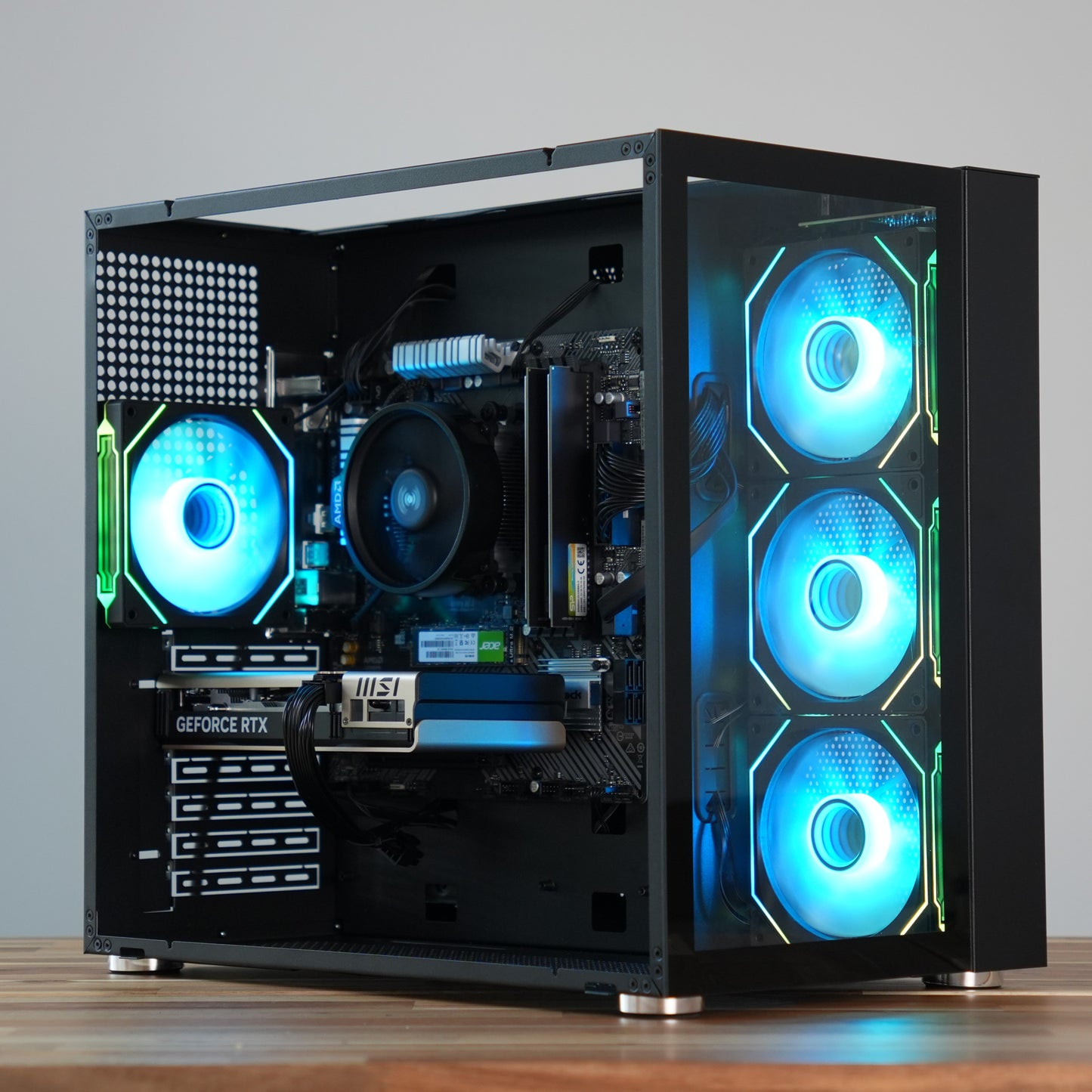 Glas | RTX 5060 + Ryzen 5 5500 | Ready-to-Go Gaming PC | PC36